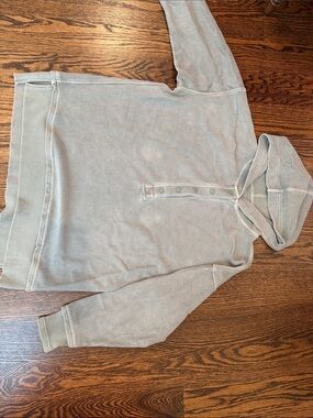 Women’s Size XS Oversized Hooded Thermal Henley Sweater Light Sage